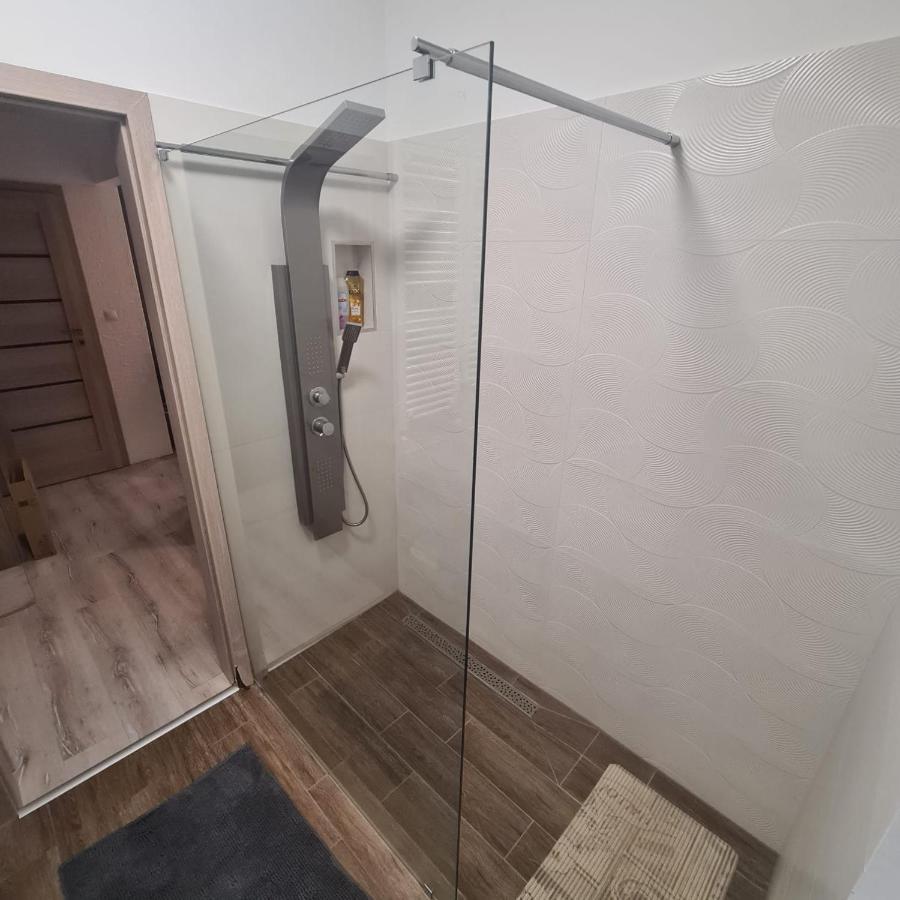 Verebes Apartman Győr Extérieur photo
